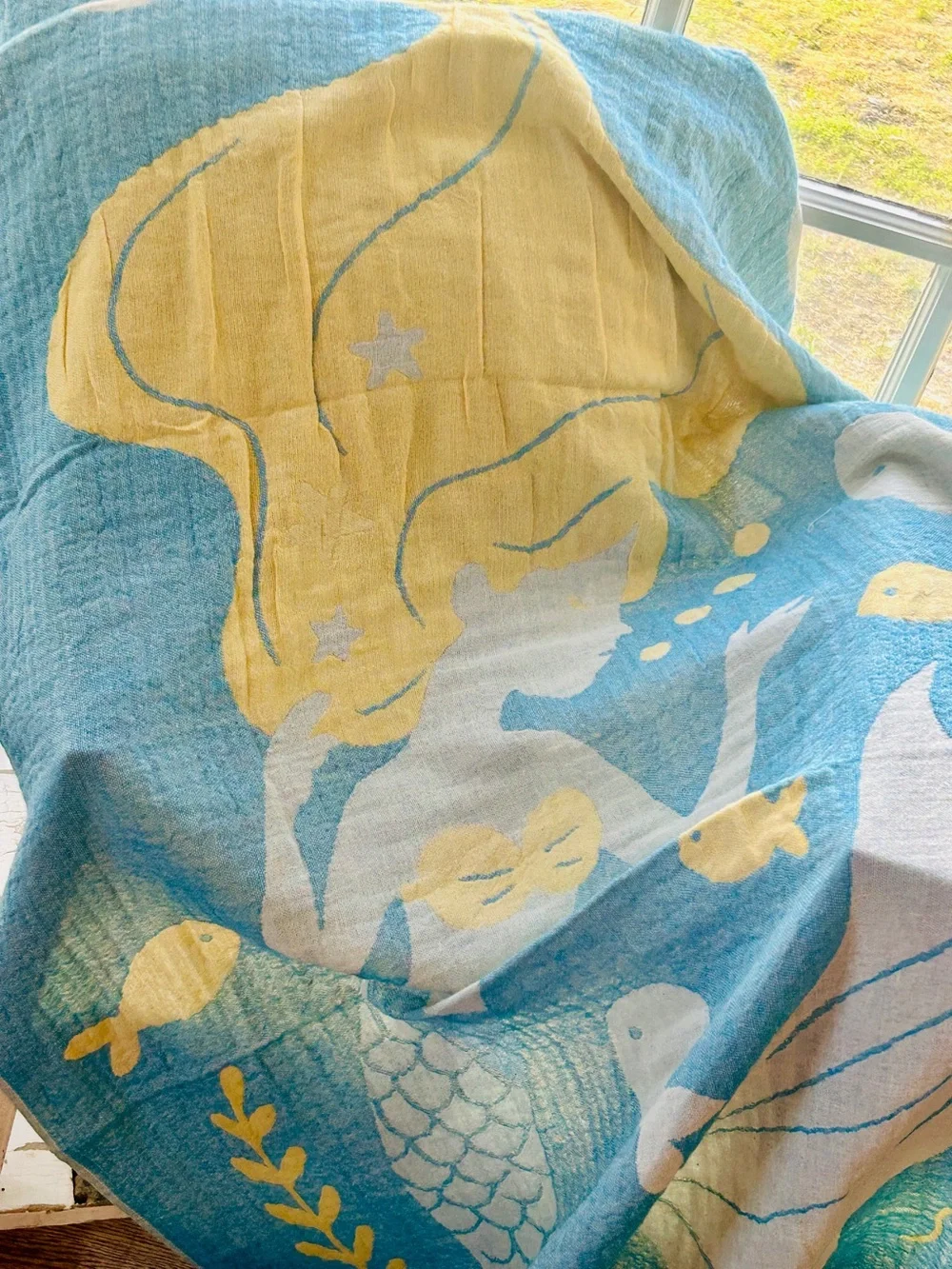 Mermaid Beach Towel New With Tags Woven Never Printed Hand Loom Weave Aquamarine